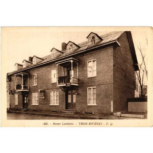 42. Manoir Laviolette. Trois-Rivières P. Q. Postcard